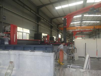 Compra por parte do Wanli Stone Group da máquina CNC para corte de granito